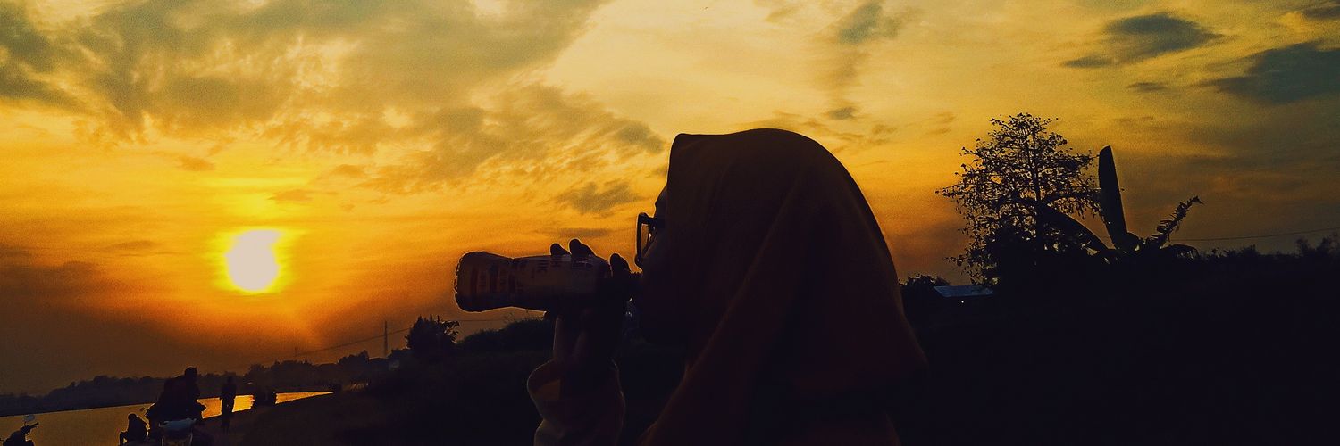 firdaUK's profile banner image