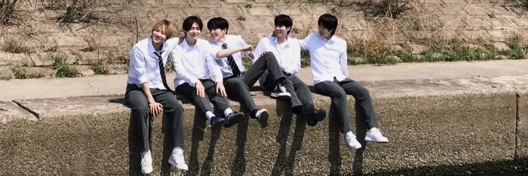 ksks555's profile banner image