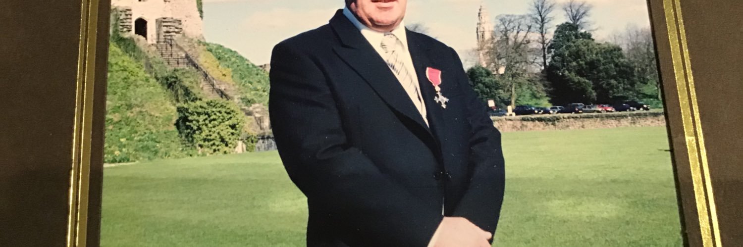 Meirion Thomas M B E. Ⓜ️ banner