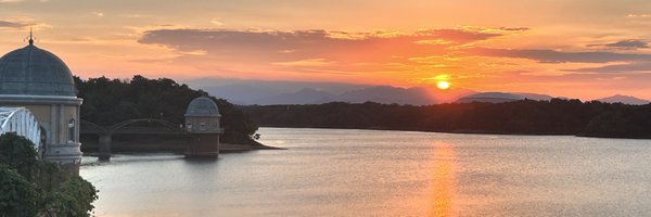 cellphoooooone Profile Banner