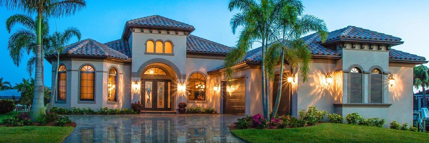 SRQLuxury's profile banner image