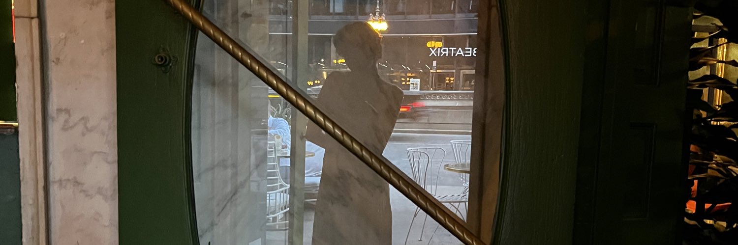 Ninannn28's profile banner image