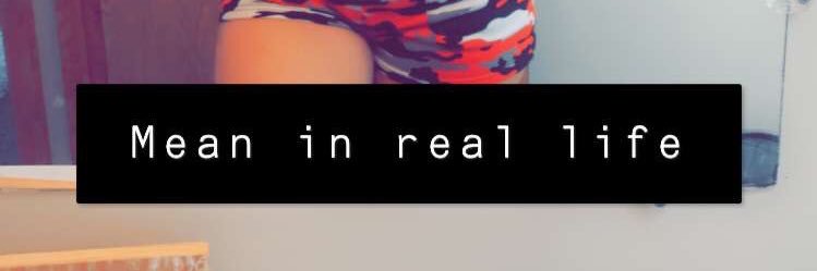 sarahwhiipper's profile banner image