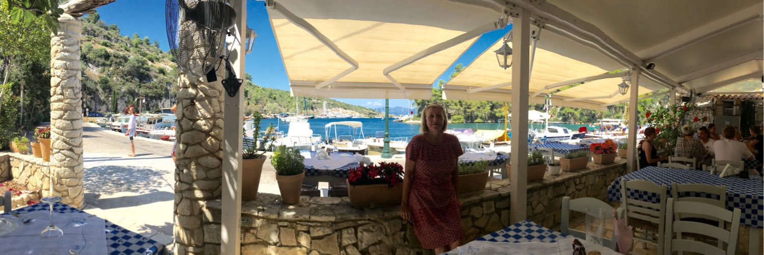 Marina Arnold banner