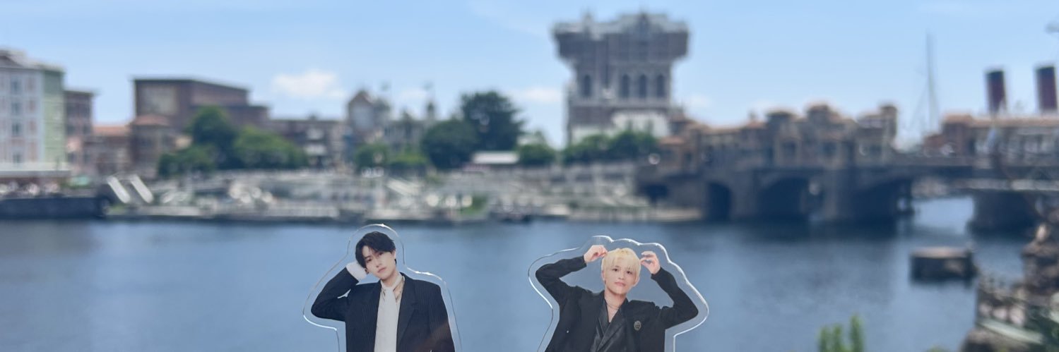 𝗲 🐰 banner