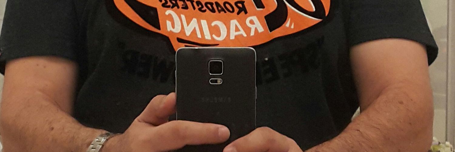 toe832's profile banner image
