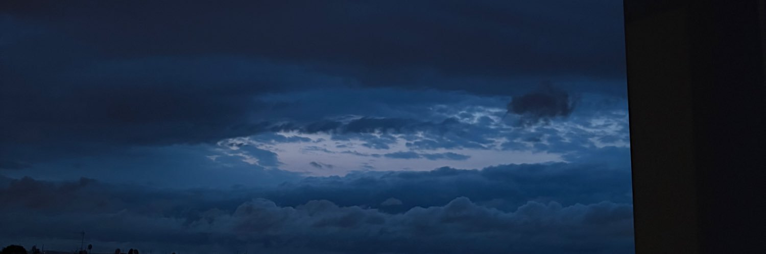 s28onze's profile banner image