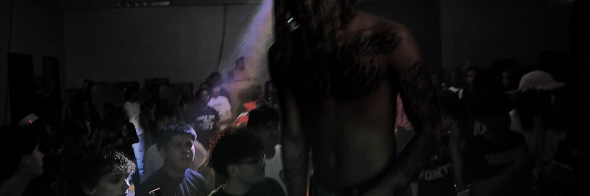 never2much banner
