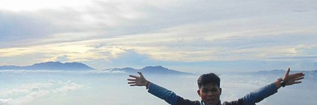 FiqriR20's profile banner image