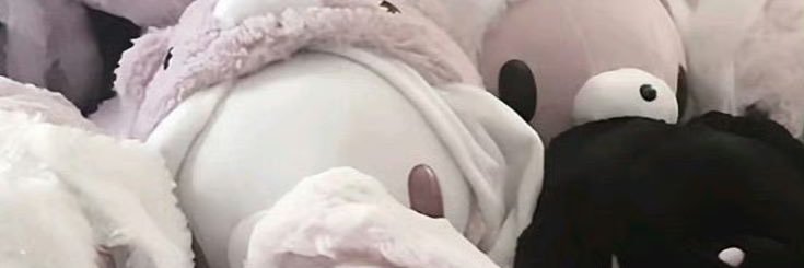 kuwithsion's profile banner image