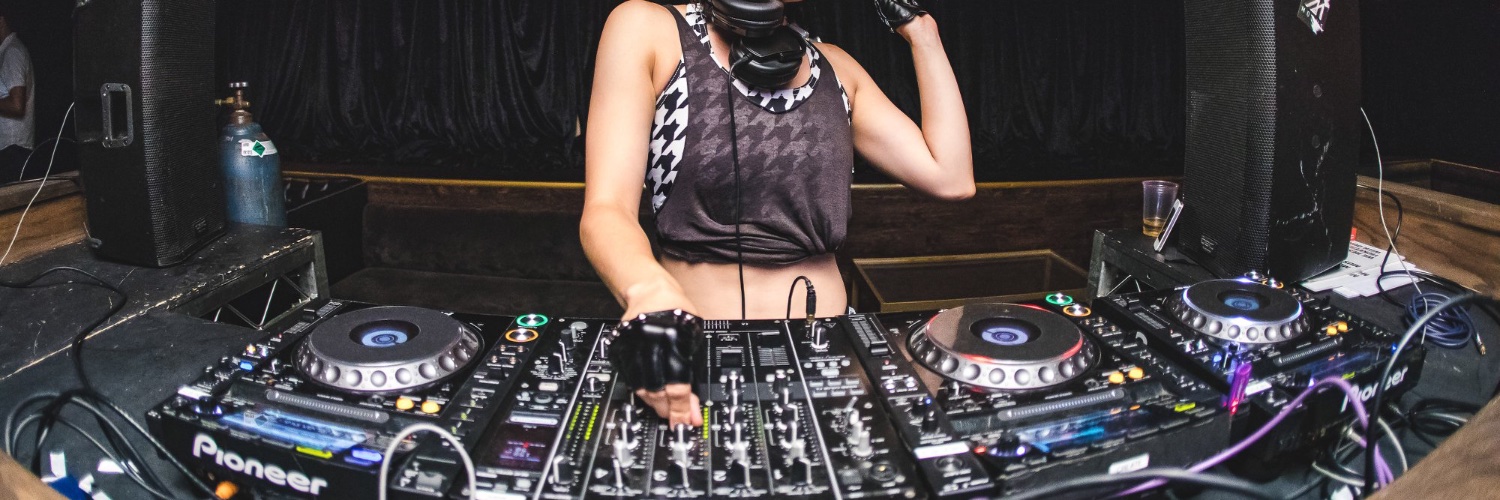 djemkat's profile banner image