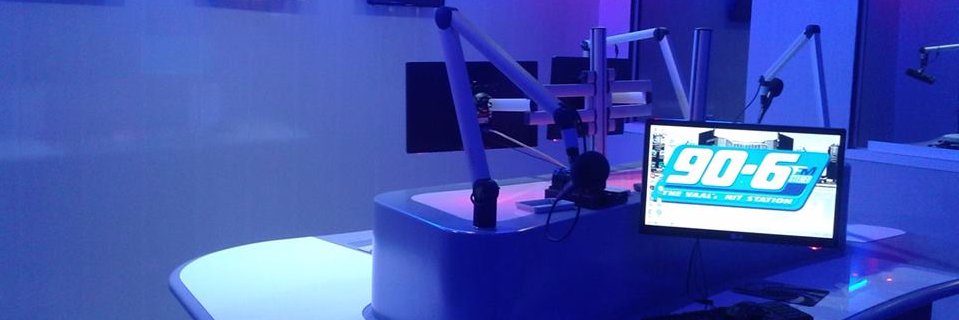 90.6 FM STEREO NEWS banner