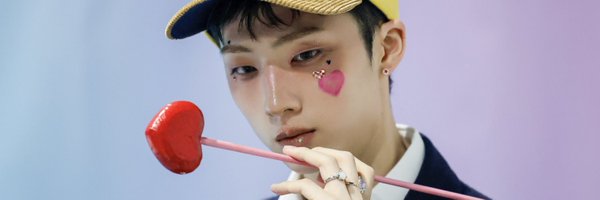 moonwlov Profile Banner