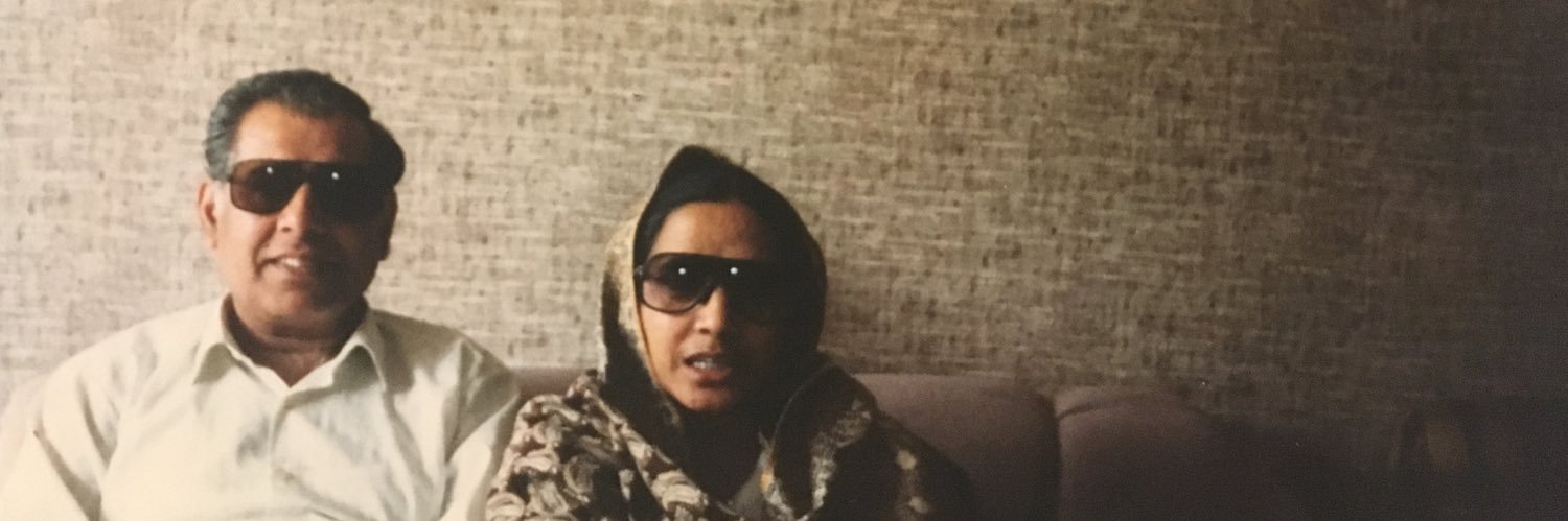 sarahchander's profile banner image