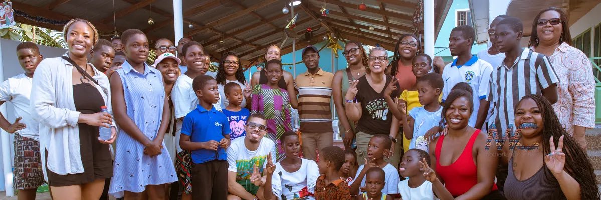 Mr. Everywhere 🌍🛩️ banner