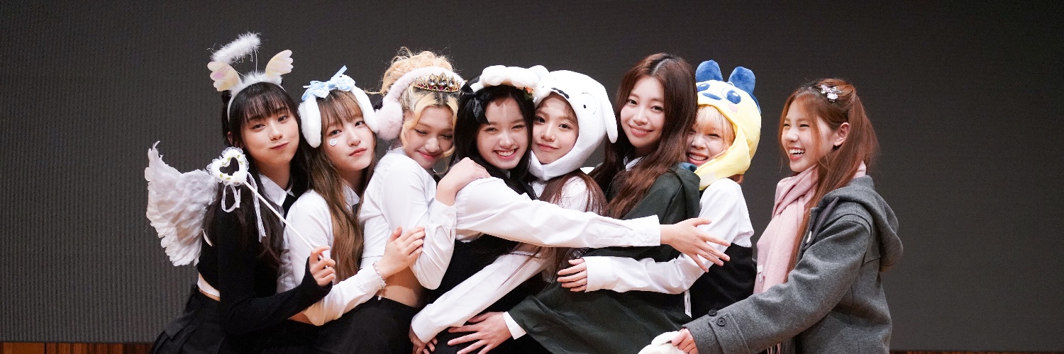 팔's banner