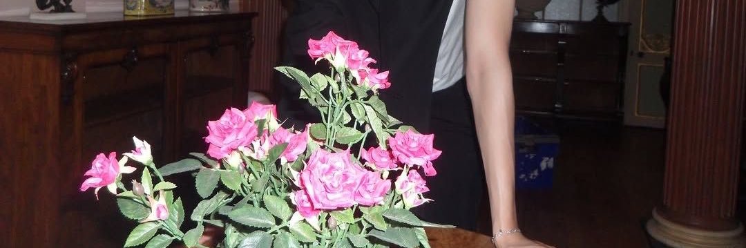 P banner