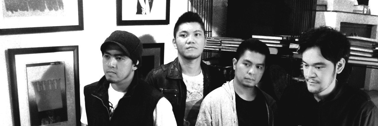 SundayAtTwelve's profile banner image