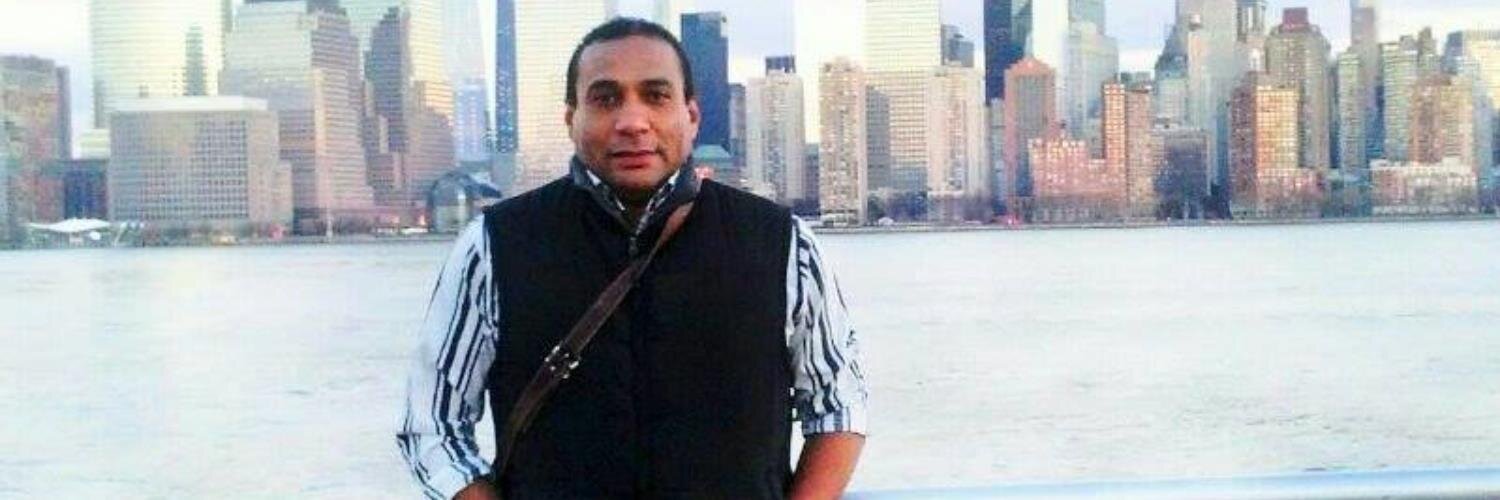 CARLOS VIVEROS banner