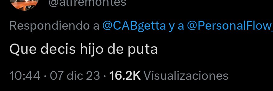 CHIQUI TAPIA COLGANDO DEL ARCO DE CÓRDOBA banner