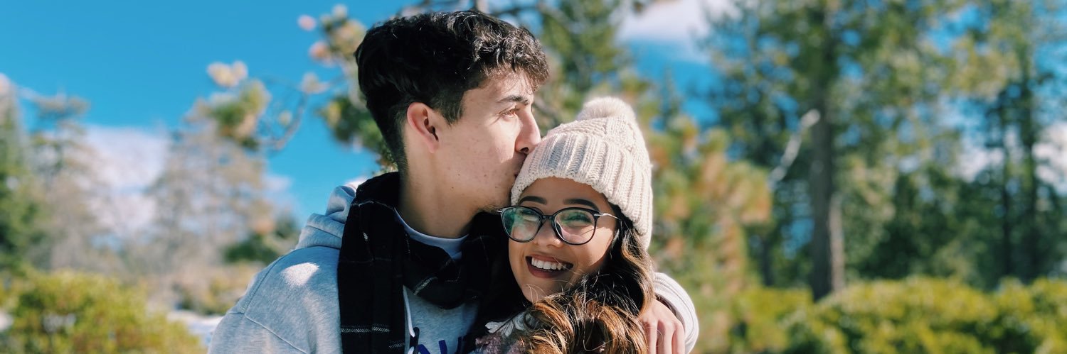 _debbbaaee_'s profile banner image