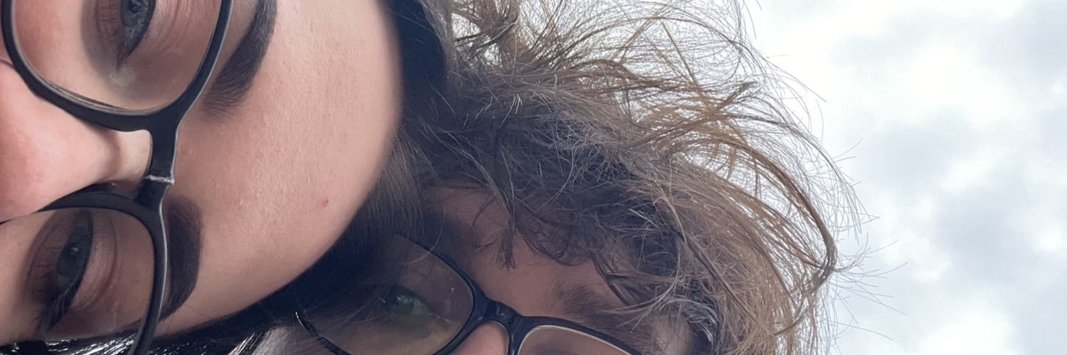 maisdalton's profile banner image