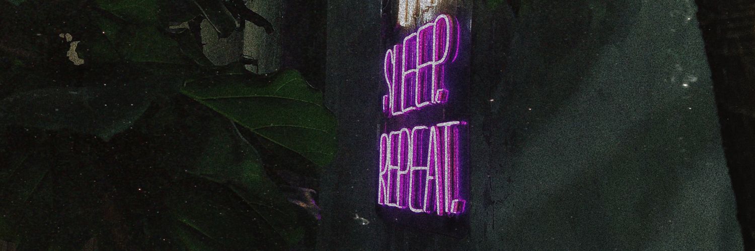 retnichaa's profile banner image