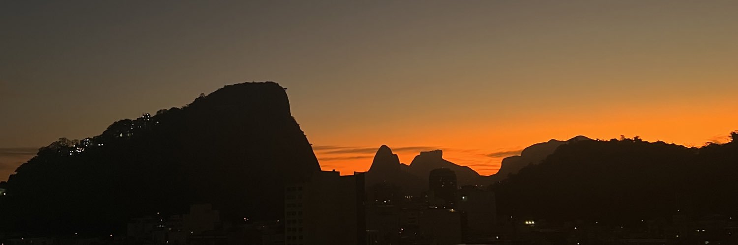 iassis__'s profile banner image