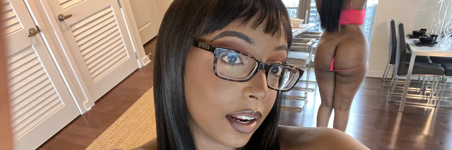 slavebootywooch's profile banner image