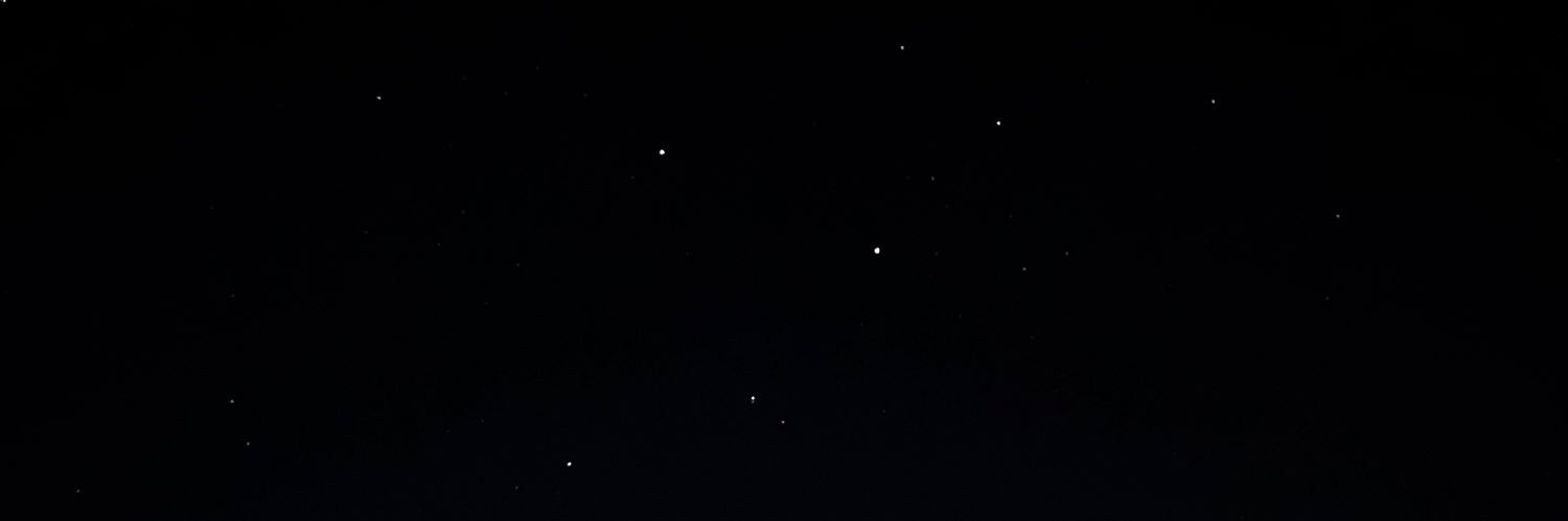 H banner