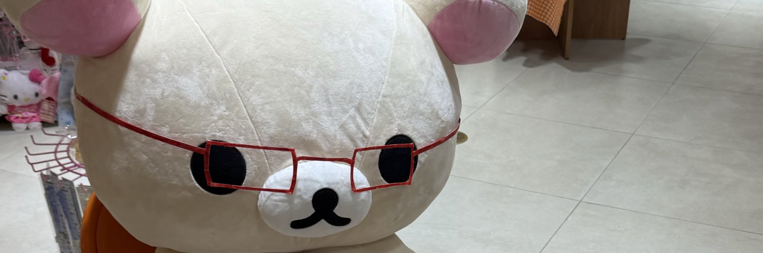swimhyo's profile banner image