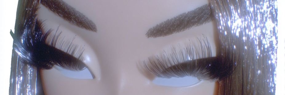 _Leonelly's profile banner image