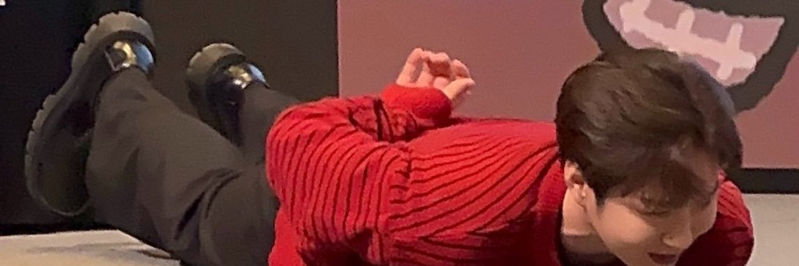 leecswife's profile banner image