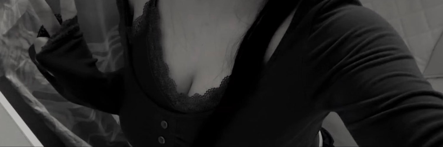 771__mi's profile banner image