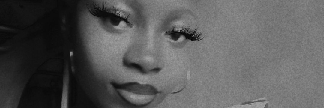 Honey Luz 💕 banner