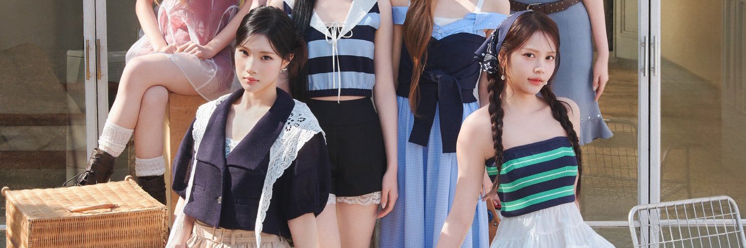 carmenayun's profile banner image