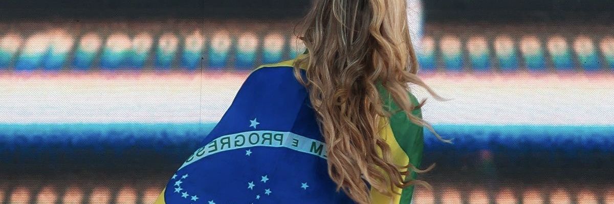 chellie 🪼⚢ COMMS OPEN banner