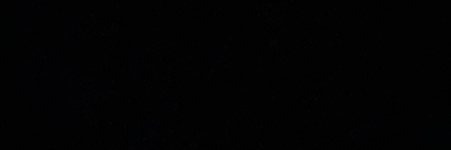 uqlz1's profile banner image