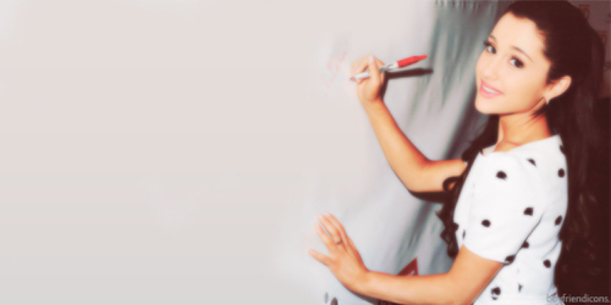SelGomezCL's profile banner image