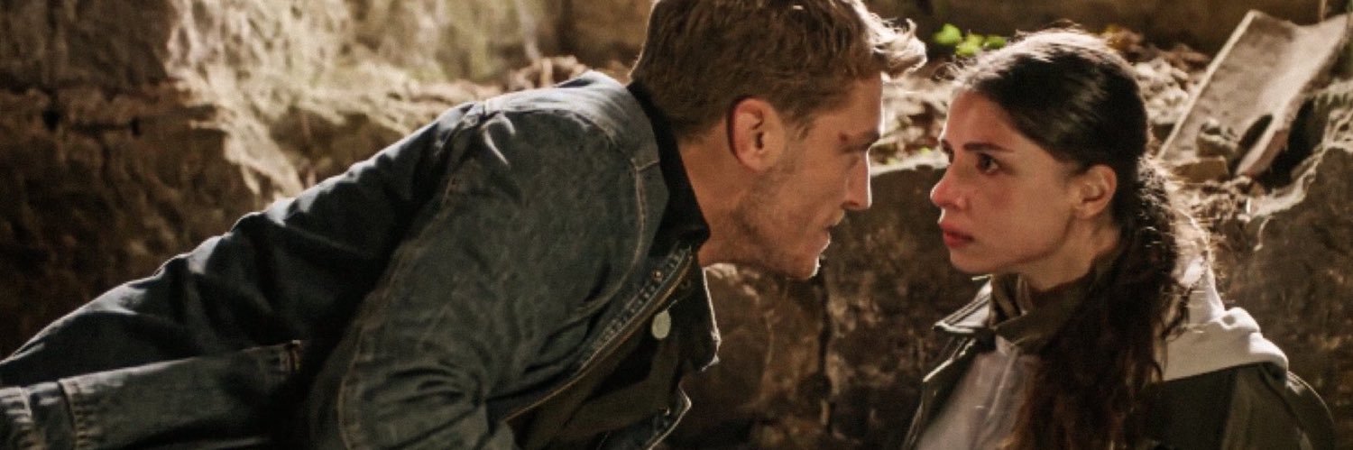 𝑅𝓊̈𝓇𝓊̈✦ 🪐90’s banner