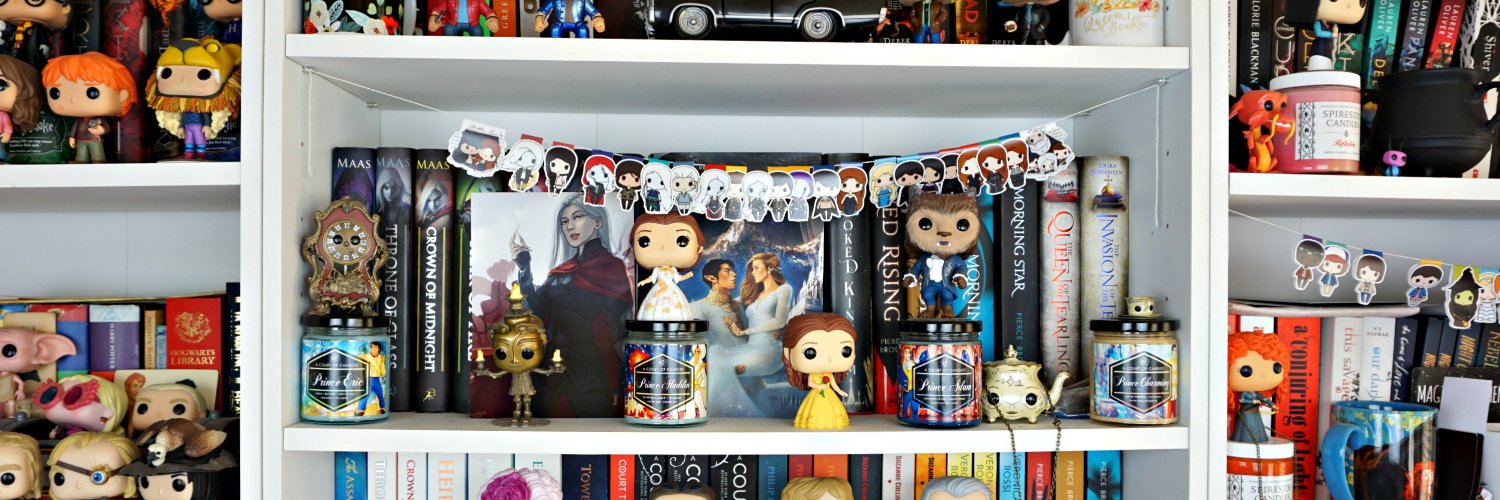 reviewbookworm's profile banner image
