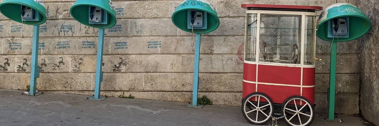 Claire de Braekeleer banner