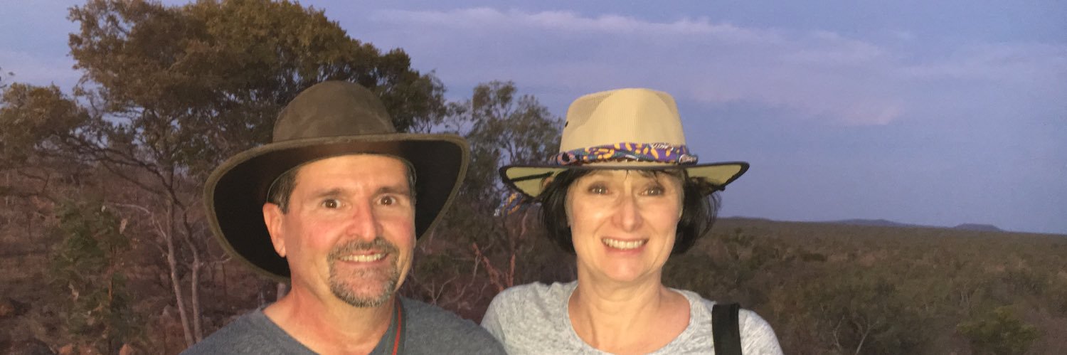 Heidi 🇨🇦 🇺🇦 banner