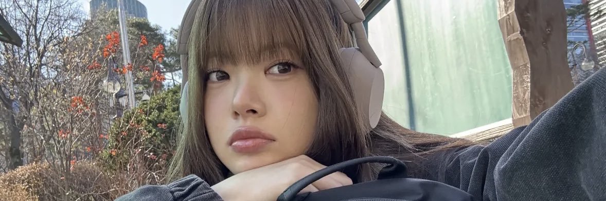 04_ahah's profile banner image