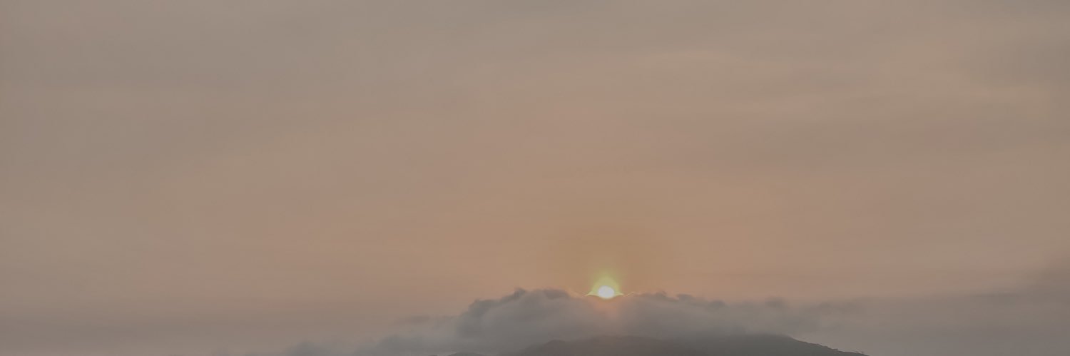 miadksm's profile banner image