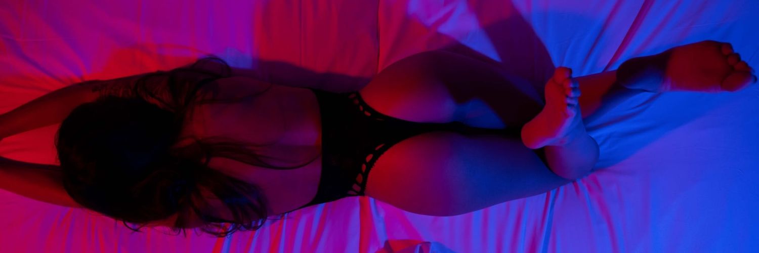 RVHModelPhoto's profile banner image