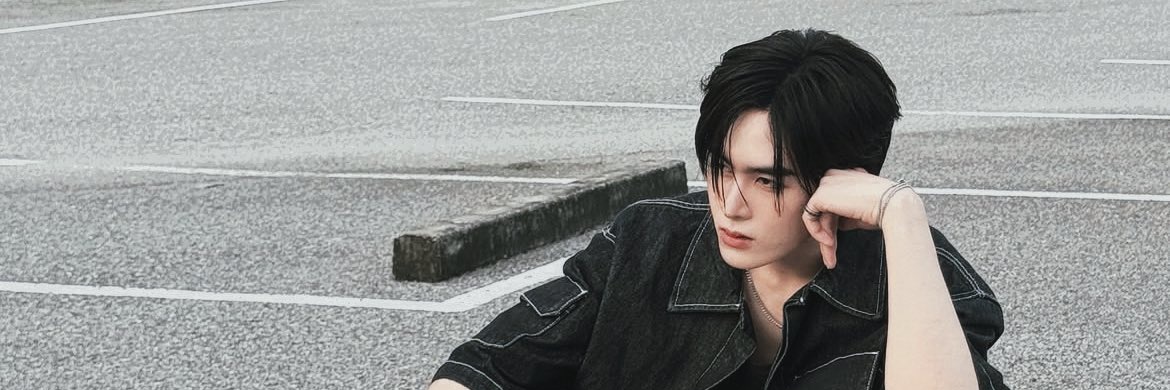 lieliee🦑 banner