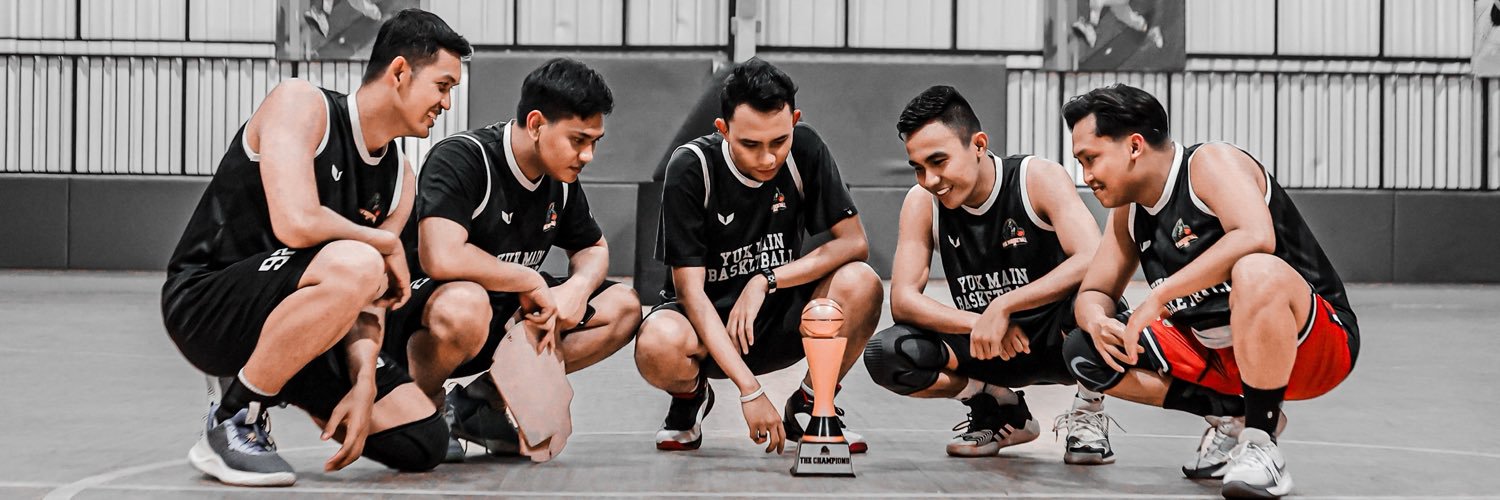 AgitZaini's profile banner image
