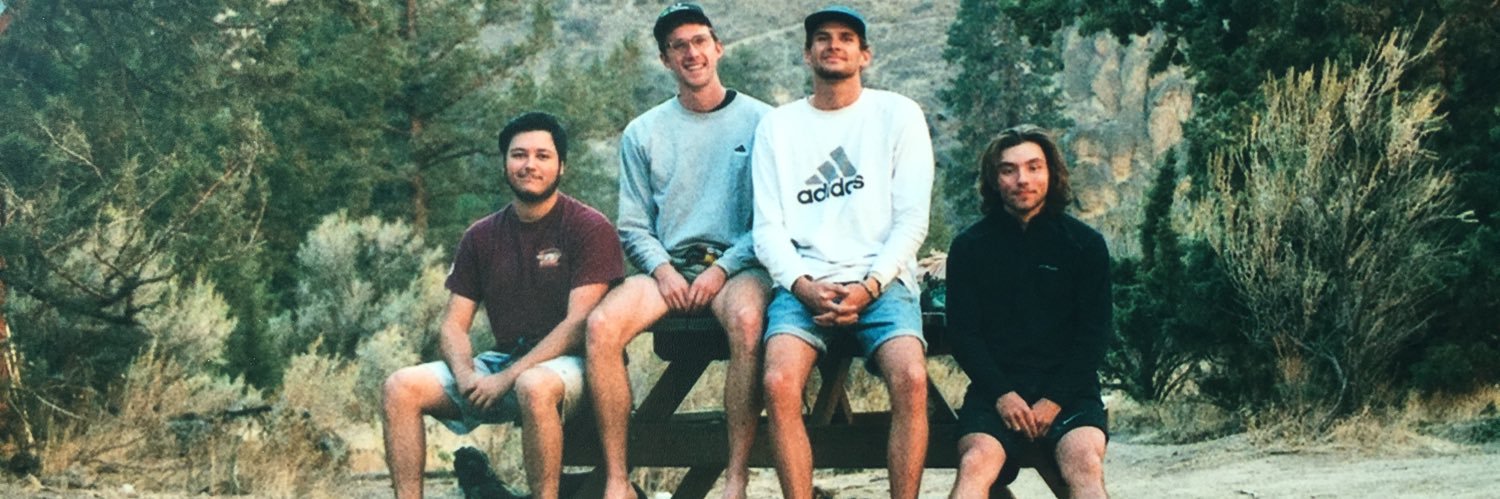 DezHawks's profile banner image