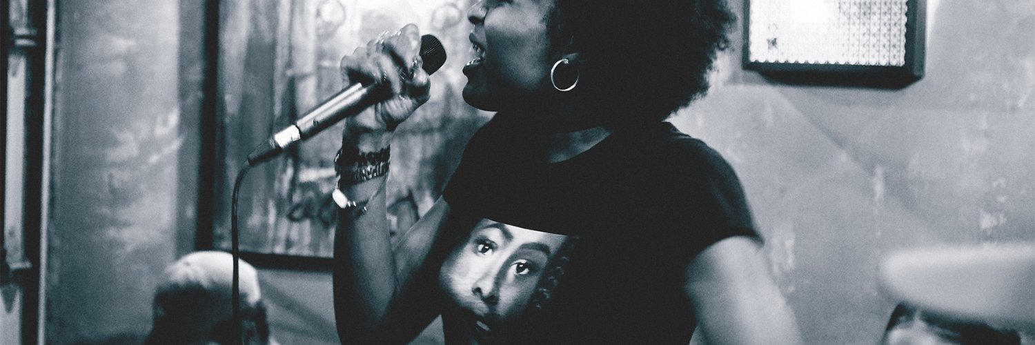 Lupinore's profile banner image